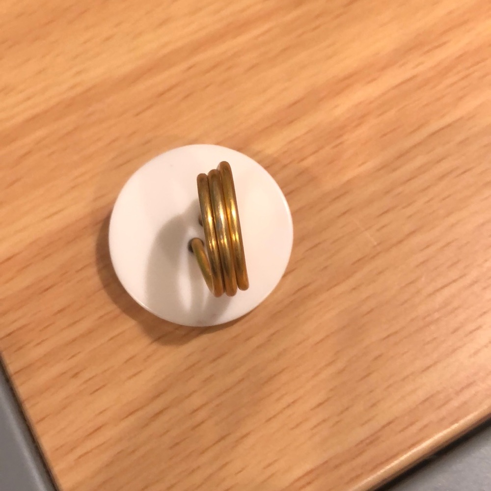 Cute button ring! - Picture 6 of 6